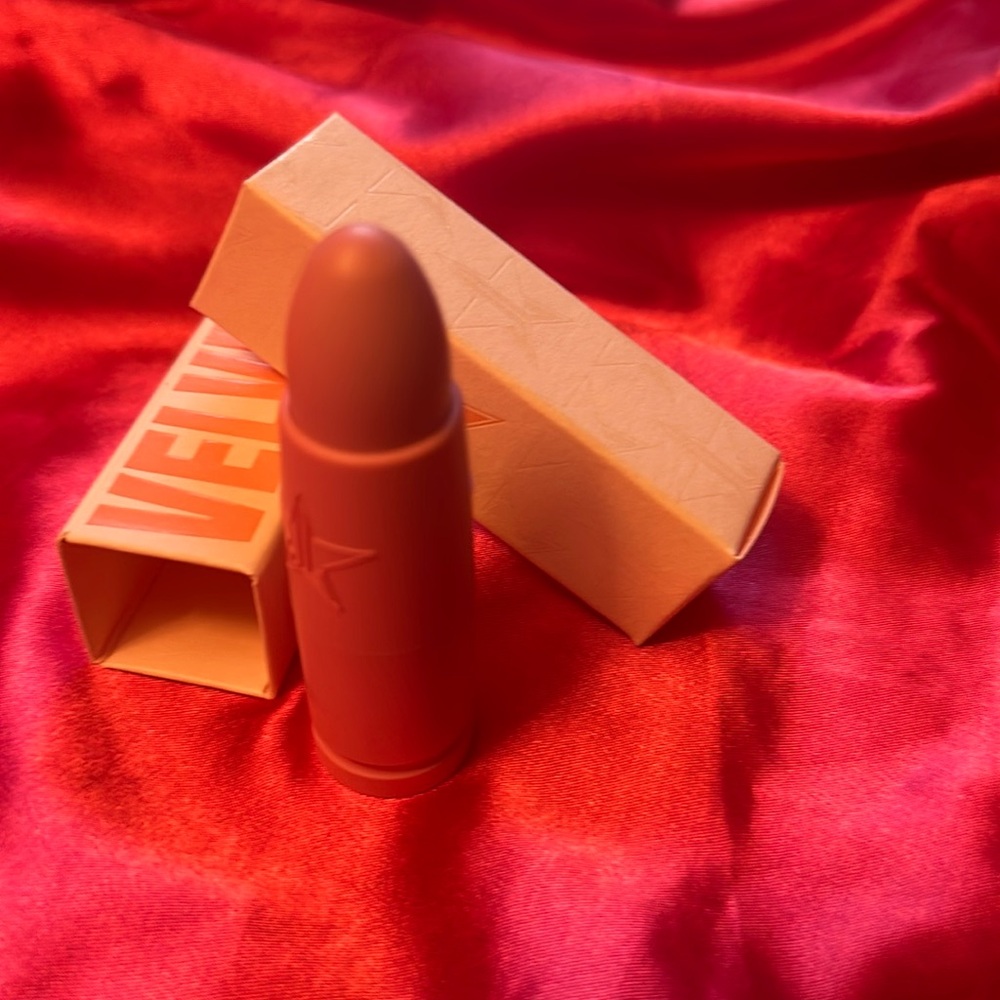 Jeffree Star Kumquat